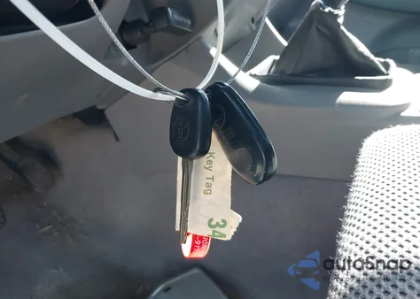 2005 Toyota Tacoma Base V6 из США, поврежденный, VIN 5TEUU42N05Z061099